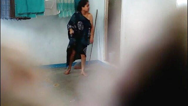 Foxxx pergi ke kota dengan dia horny dengan porn asian terbaru leher lapar