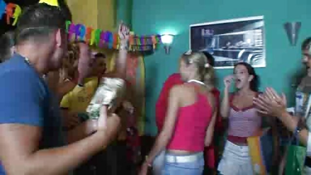 fleksibel permainan lesbian xxx video bokep terbaru