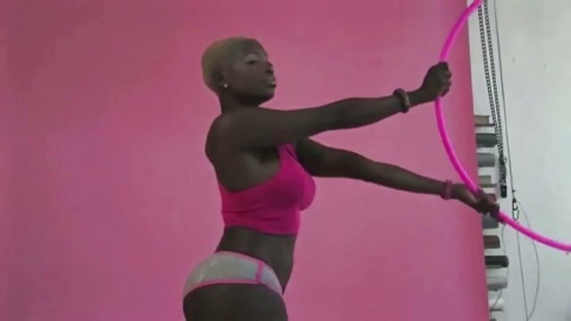 Teman seorang pria fucked wanita hamil di mulut, dan menjilat Vagina a video xxx terbaru 2019