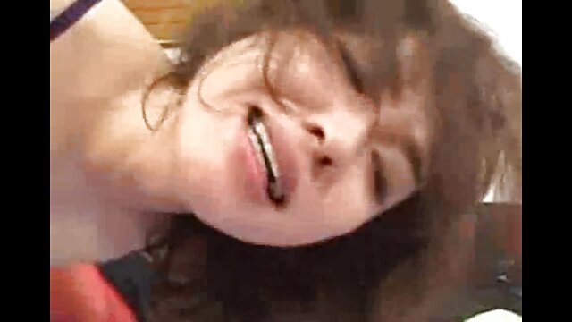 Jangan lewatkan kesempatan untuk menonton wanita gemuk ini mencapai orgasme sementara dia masturbasi di depan kamera untuk kita! Dia bahkan memberi kita close-up dari vagina yang diperas ayam, yang mendapat bokep mom and son terbaru basah sementara membelai vagina dan bermain klitoris!